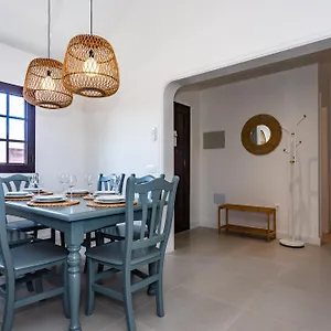 Tara Villa